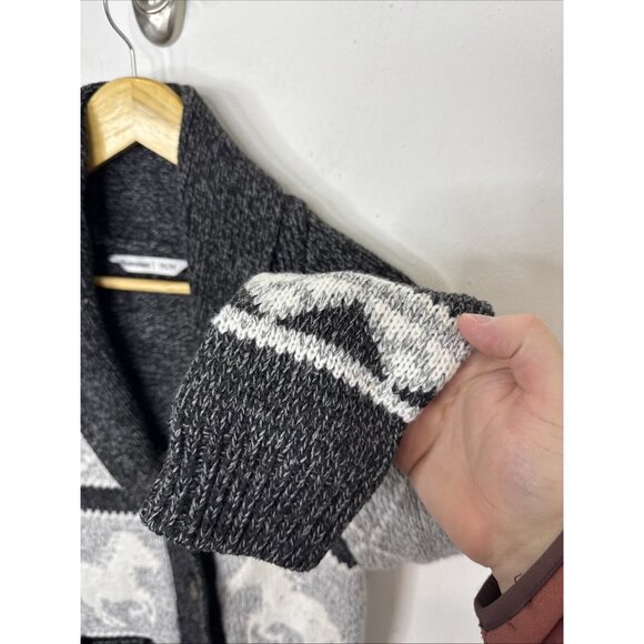 Women's Black and Gray Sweater - Picture 2 of 4